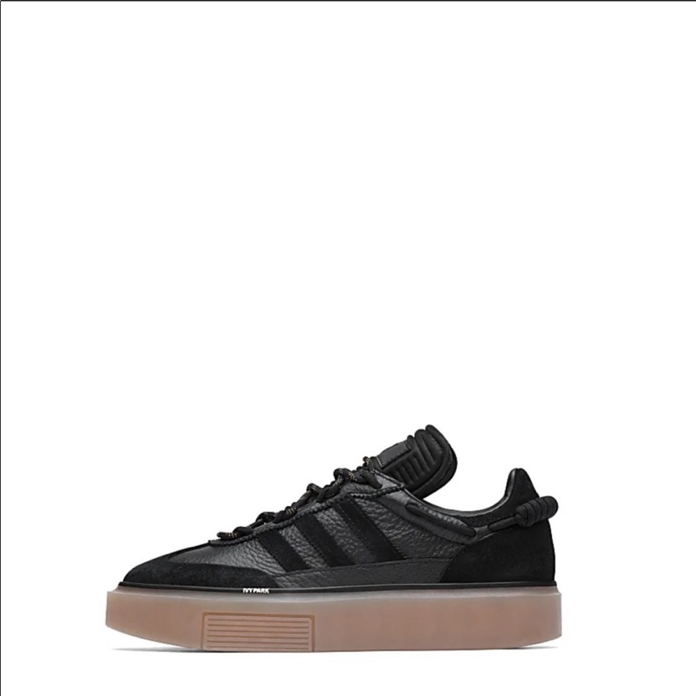 Ivy Park Super Sleek